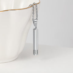 Bar Necklace with 1-6 Names