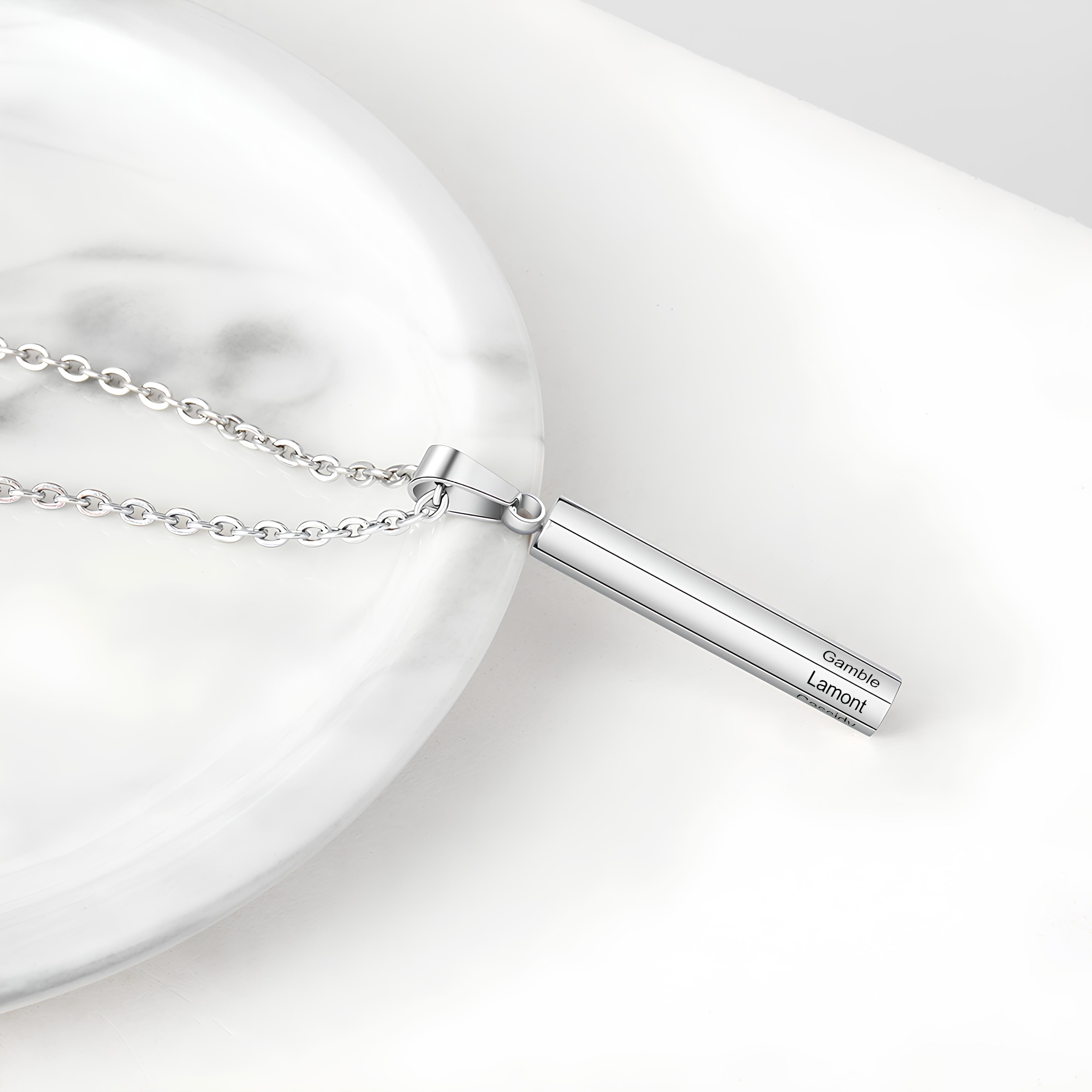 Bar Necklace with 1-6 Names